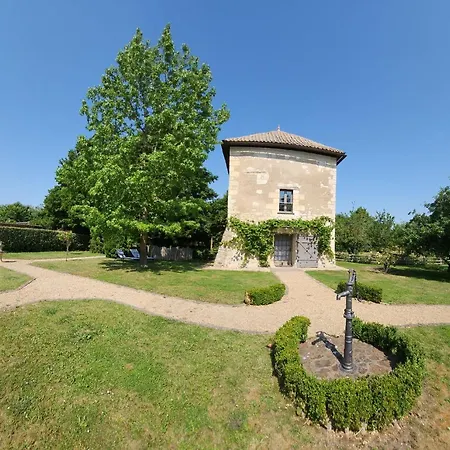 La Tour Du Grand Boust Holiday home *